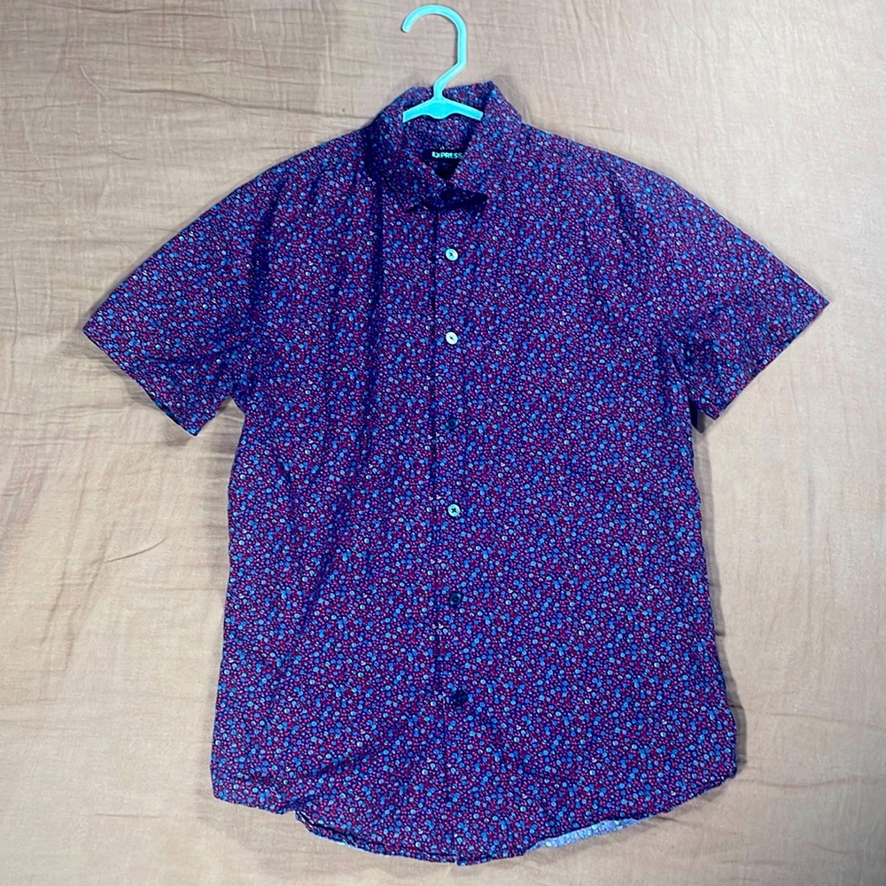 Express short sleeve button-up